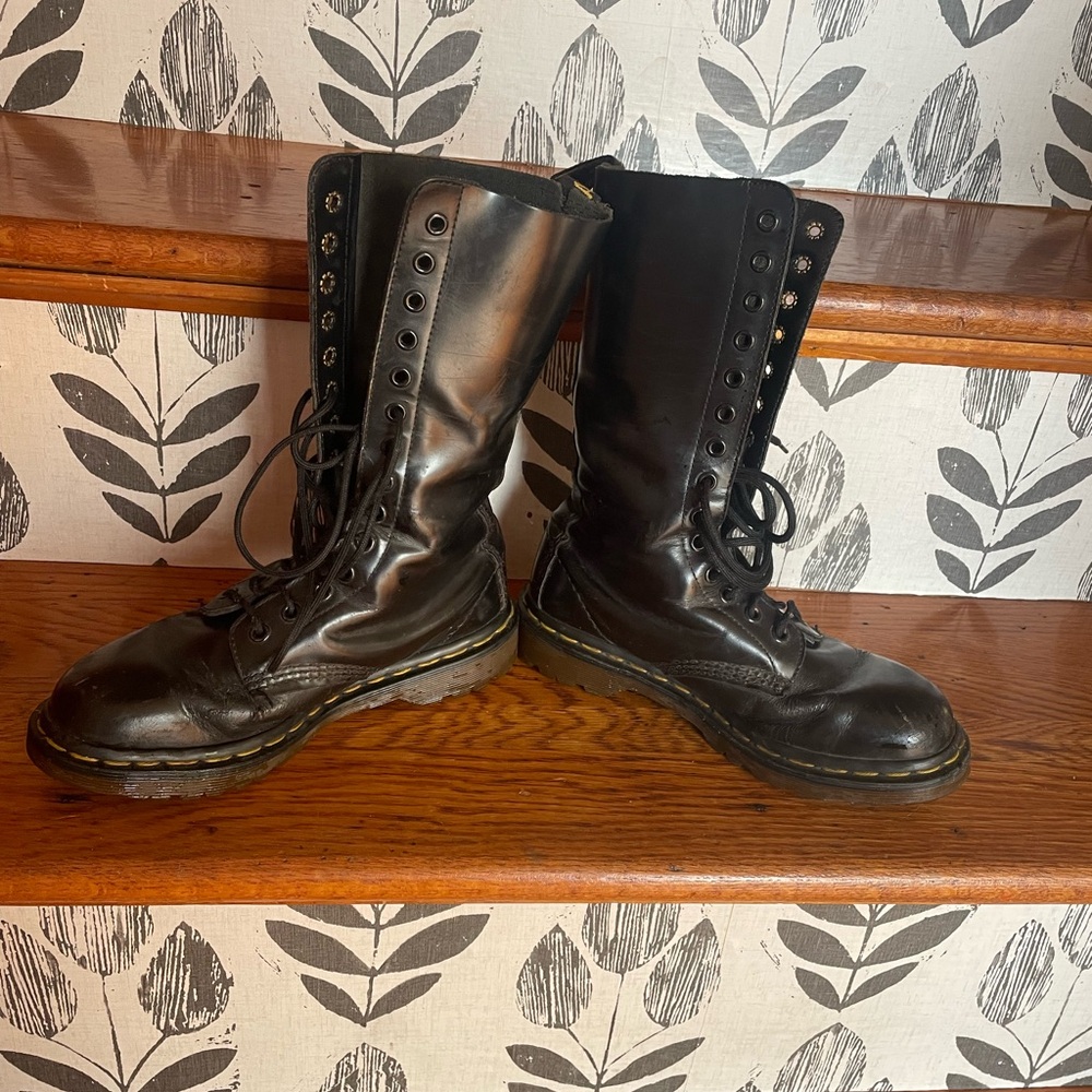 Good condition 14 hole Dr. Martens. MADE IN ENGLAND. UK size 4, women’s size 6.